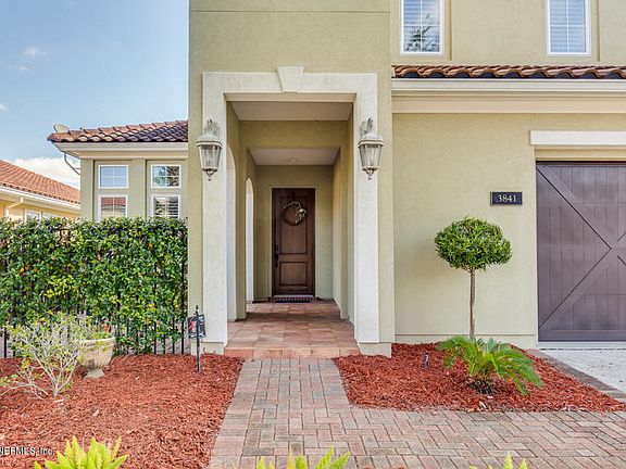 3rd image of 3841 Catania Pl