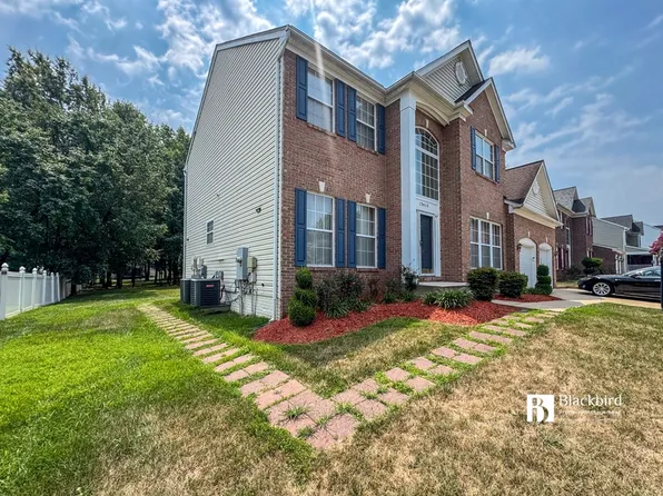 13615 Tree Leaf Ct, Upper Marlboro, MD 20774