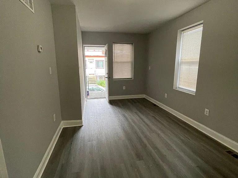 5633 Malcolm St #1 — Photo 14