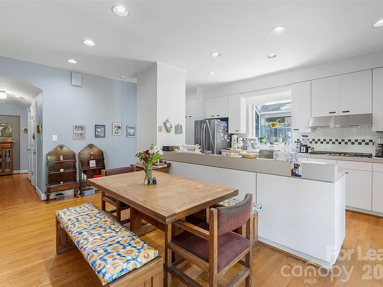 1610 Park Rd — Photo 10