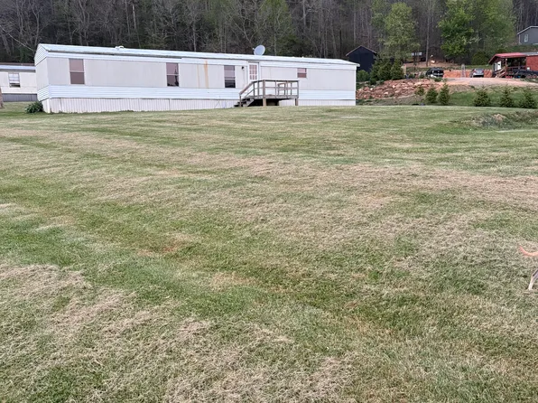 (undisclosed Address), Waynesville, NC 28785