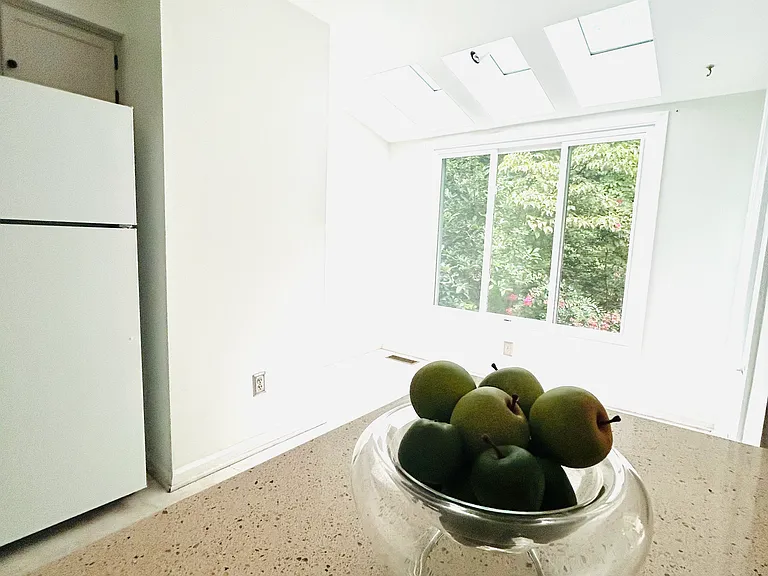 6072 Clay Spur Ct — Photo 17