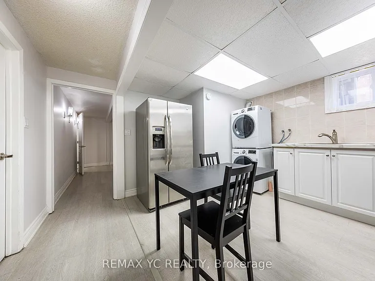 34 Tulane Cres #BASEMENT — Photo 12
