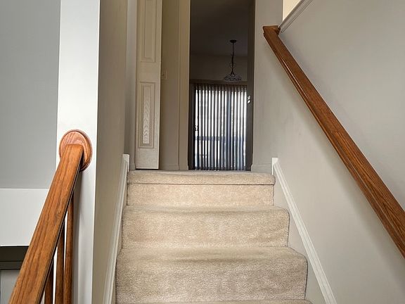 2nd image of 146 Rosehall Dr #146