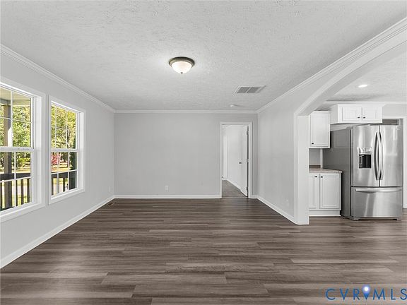 5th image of 1625 Cedar Ln