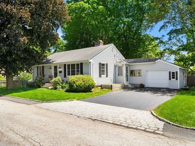 1 Sunset Ln, South Hamilton, MA, 01982
