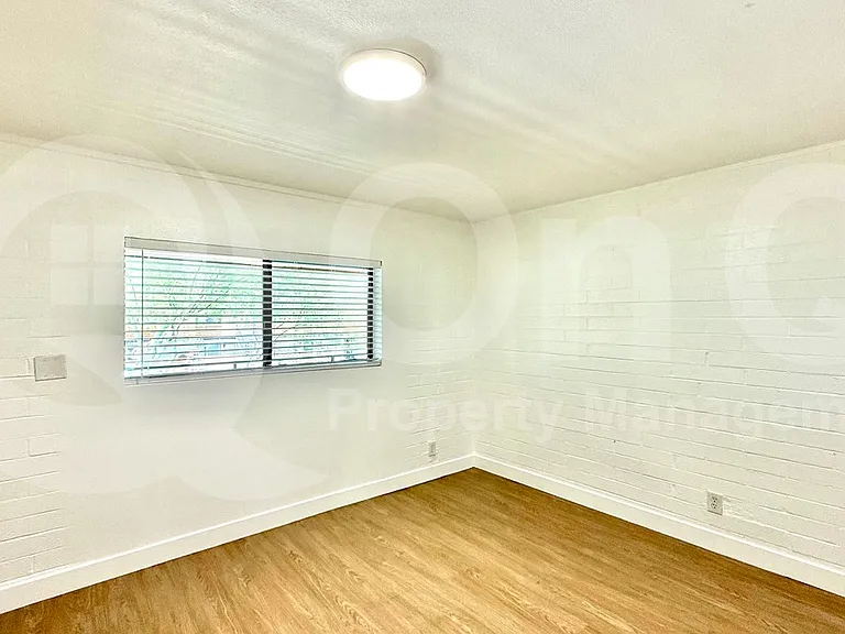 1840 W Thomas Rd #16 — Photo 11
