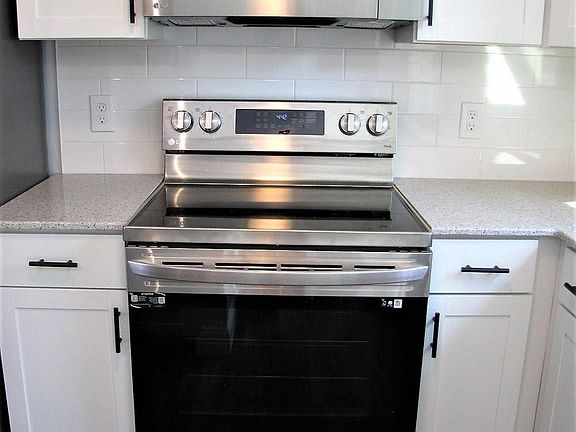 5th image of 3865 Kingsberry Dr