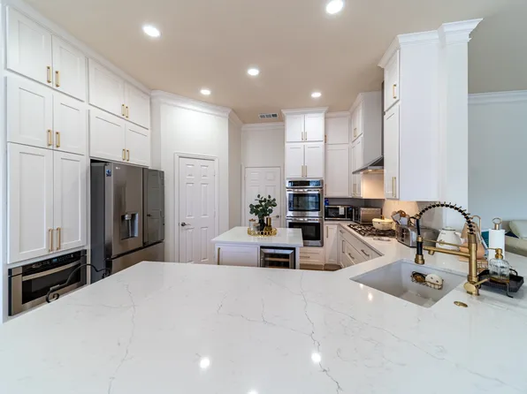 2121 Merksem Ct, Plano, TX 75025