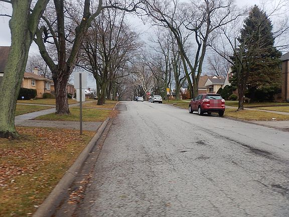 4th image of 1331 Heidorn Ave