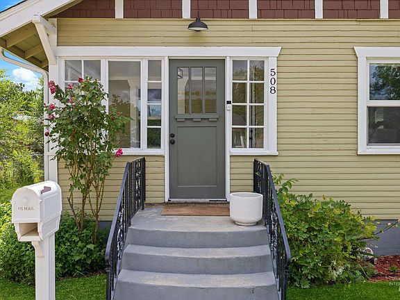 4th image of 508 19th Ave S