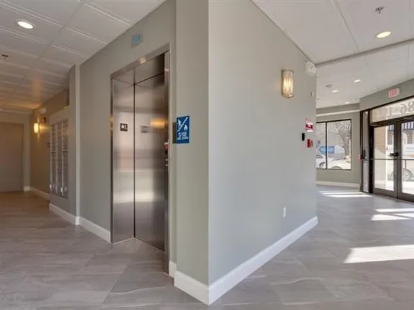 186 Broadway image 3 of 14