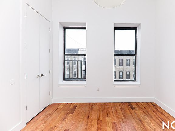 4th image of 308 Jefferson St #3B