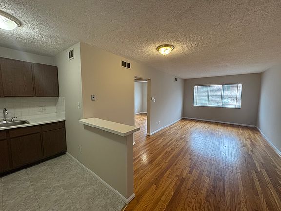 3rd image of 7323 Hoover Ave APT C8