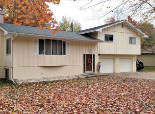 234 W Lincoln St, IRON MOUNTAIN, MI 49801