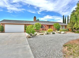 19039 Rock Springs Rd, Hesperia, CA 92345