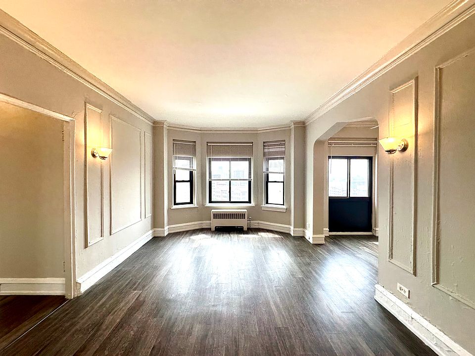 1st image of 1033 W Loyola Ave APT 1208