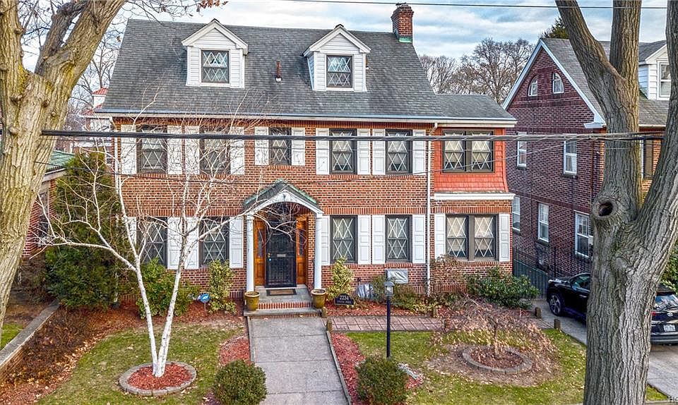 1st image of 2234 Lodovick Ave