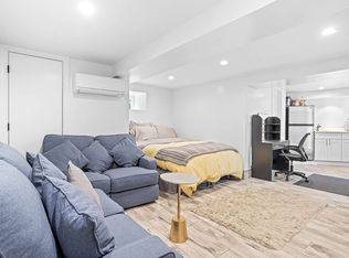 42-12 Astoria Blvd S #1, Astoria, NY 11103