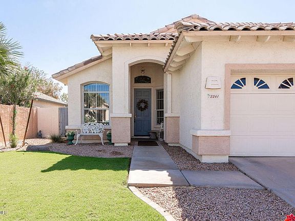 2nd image of 2241 W Rockrose Pl