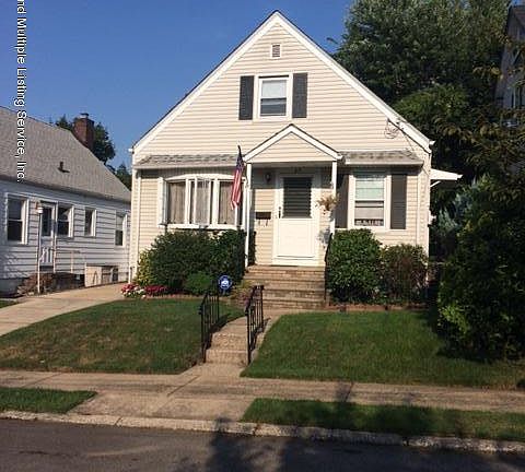 2nd image of 47 Hartford Ave
