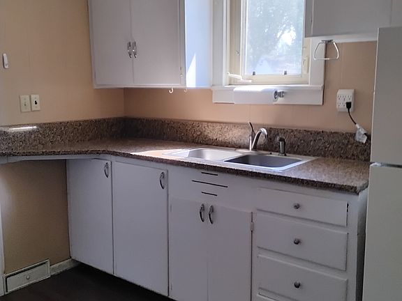 3rd image of 48 Corthell Rd #A