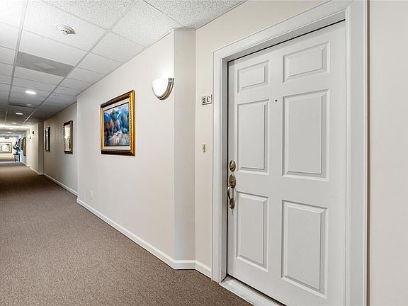 4th image of 6655 W Sam Houston Pkwy S Unit 3J
