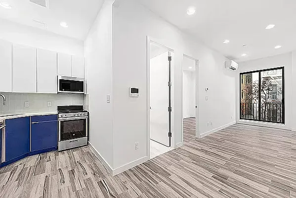 Rented by Corcoran | media 6