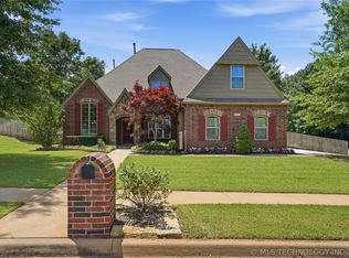 2009 W Decatur St, Broken Arrow, OK 74011