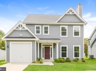 17 Stuart Pl, Indian Head, MD 20640