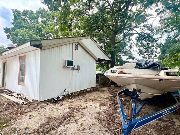 4th image of 1552 County Road 47