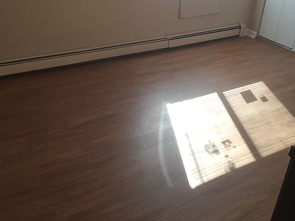 2nd image of 514 Wimbleton Dr APT 3B
