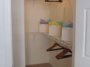 845 Sanctuary Dr APT 107B, Lake Villa, IL