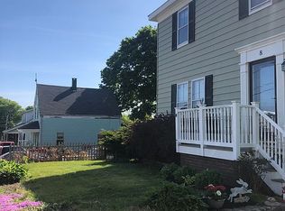 8 Baslers Ln, Kingston, MA 02364