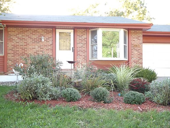 Butterfly garden in front
