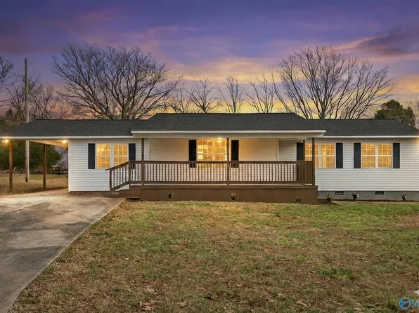 2270 Randles Rd, Grant, AL 35747
