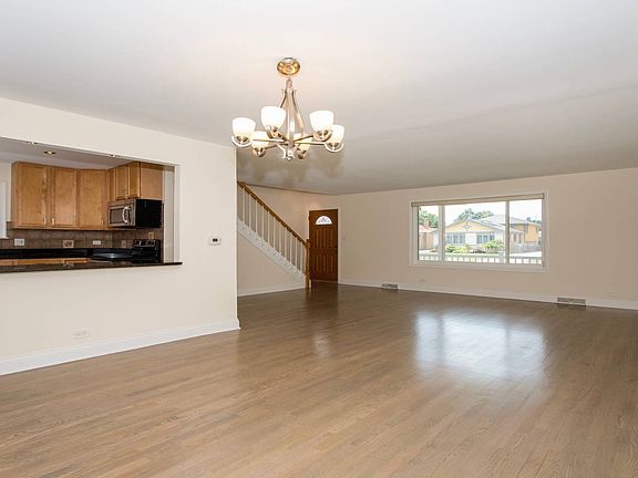 2nd image of 3723 Elder Ln