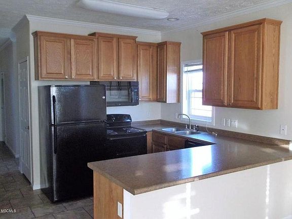 4th image of 2109 Toulouse St #2