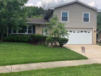 8738 W Taos Dr, Palos Hills, IL, 60465
