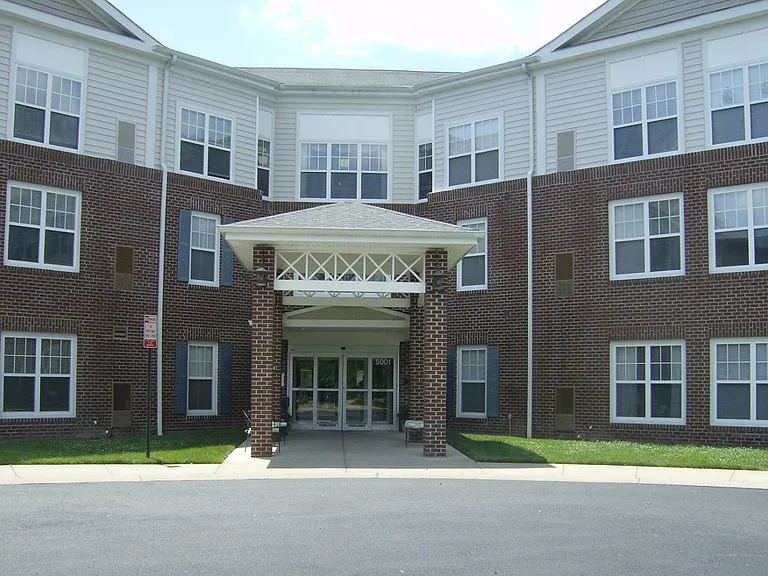 Atlantic at Twin Hickory — Photo 1