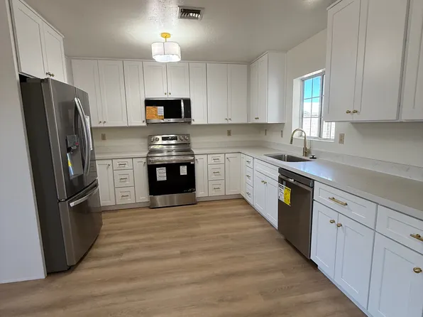 2839 W Church St, Thatcher, AZ 85552