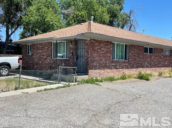 824 12th St #A-b, Sparks, NV 89431