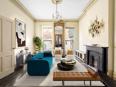 331 W 18th St, New York, NY, 10011