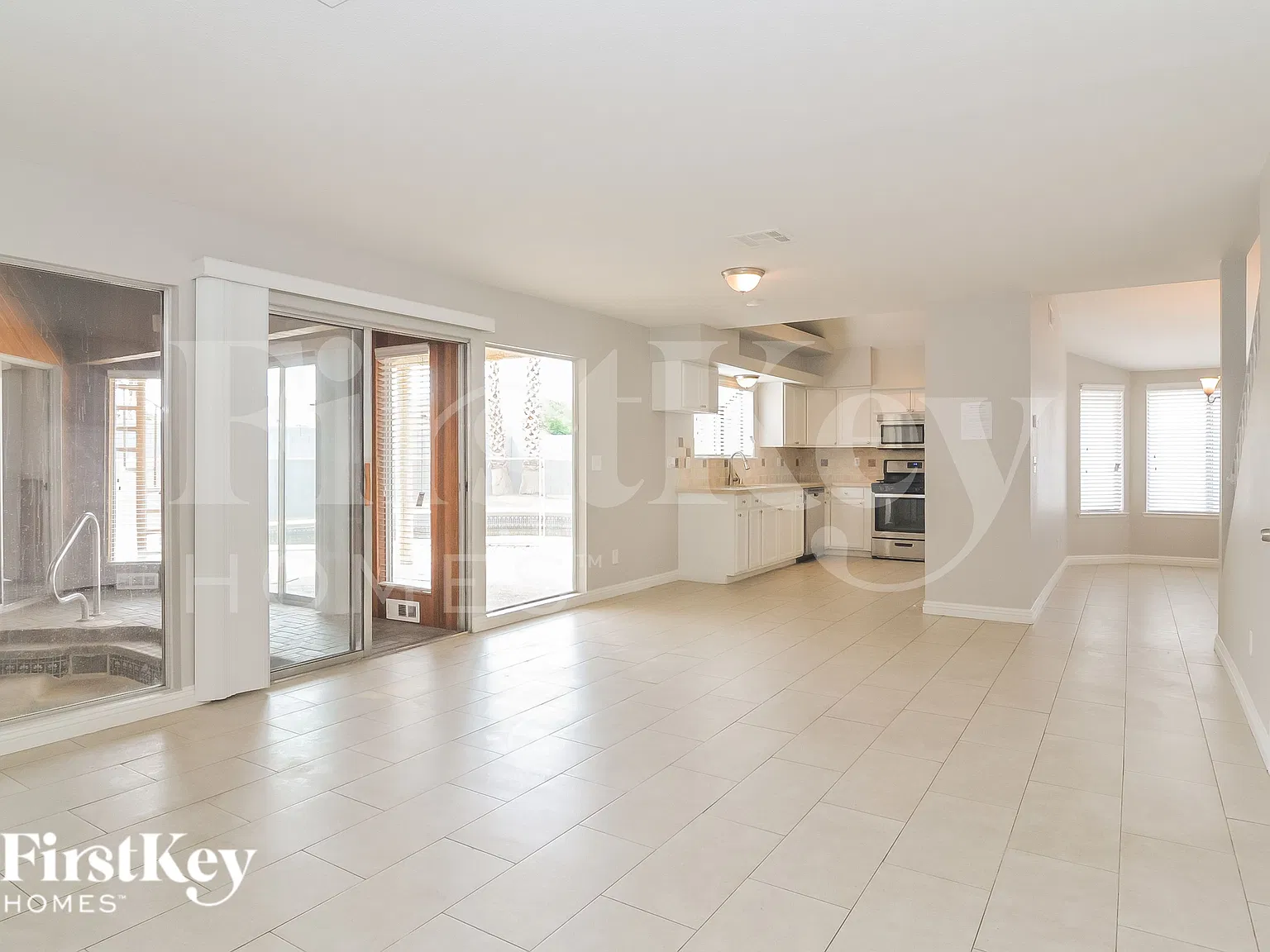 4 bed, 3.0 bath, 2209 sqft, $2,490 — Photo 4