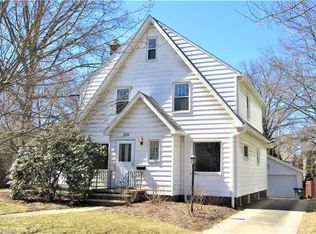 400 Roslyn Ave, Akron, OH