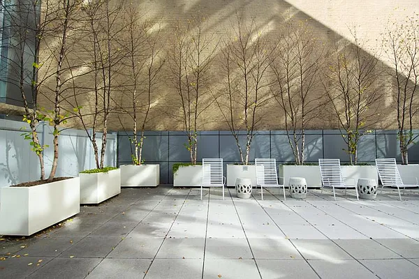 Sold by Brooklyn Bridge | media 17