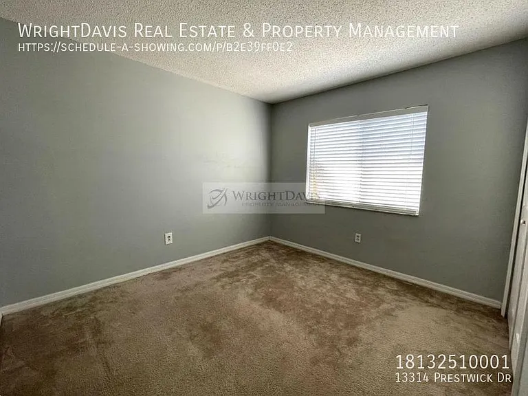 13314 Prestwick Dr — Photo 18