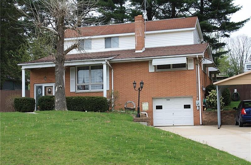 2nd image of 1460 Henderson Ave