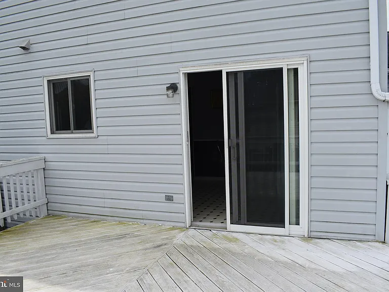 2155 Mill Valley Ln — Photo 22