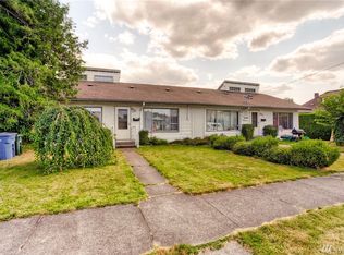 916 6th Ave SW, Puyallup, WA 98371